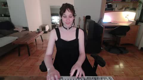 drkswrdgrl online show from 12/02/24, 12:19