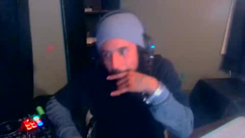 Snapshot of drogoloko233 chatting on 10/21/25, 02:45 drogo lpkp online show from 10/21/25, 02:45