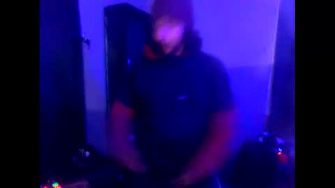 Snapshot of drogoloko233 chatting on 10/28/25, 02:37 drogo lpkp online show from 10/28/25, 02:37