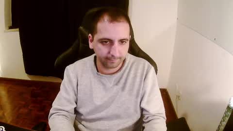 Snapshot of droooooones chatting on 02/27/25, 11:26 droooooones online show from 02/27/25, 11:26