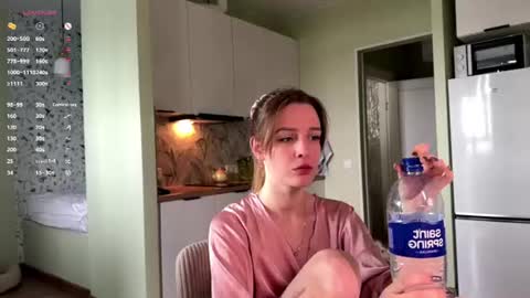dropkiss online show from 06/15/26, 12:07