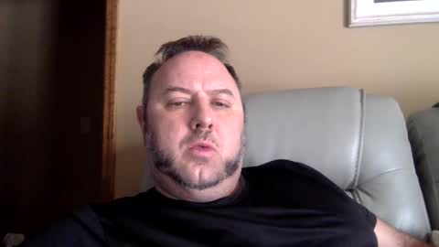 Snapshot of drow0909 chatting on 01/19/25, 03:21 Drow online show from 01/19/25, 03:21