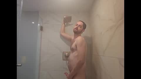 Snapshot of drpeppper456 chatting on 01/26/25, 03:38 uncutgem92 online show from 01/26/25, 03:38