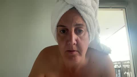 Snapshot of drresa chatting on 04/30/26, 02:12 Dr. Resa online show from 04/30/26, 02:12