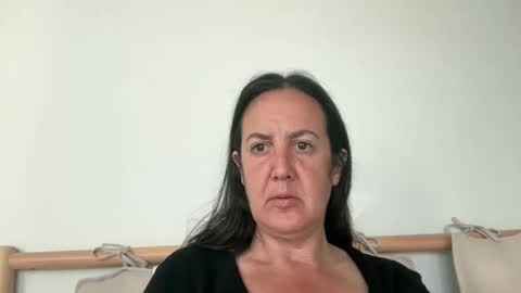 Snapshot of drresa chatting on 05/07/26, 05:02 Dr. Resa online show from 05/07/26, 05:02