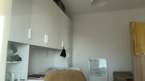 Snapshot of drresa chatting on 06/20/26, 05:05 Dr. Resa online show from 06/20/26, 05:05