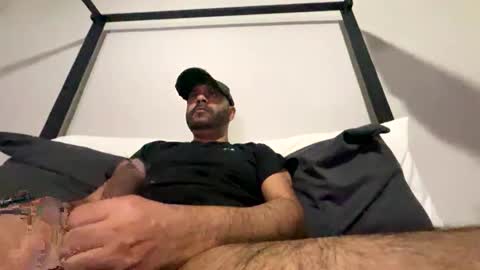 Snapshot of drspunkalott chatting on 02/28/25, 05:37 drspunkalott online show from 02/28/25, 05:37