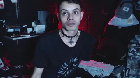 Snapshot of drumcore_01 chatting on 12/08/24, 06:28 Drum-Core online show from 12/08/24, 06:28