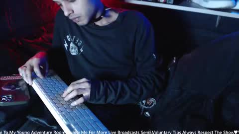 Snapshot of drumcore_01 chatting on 01/18/25, 11:33 Drum-Core online show from 01/18/25, 11:33