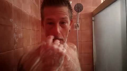 Snapshot of drummerboy72 chatting on 09/15/25, 12:05 drummerboy72 online show from 09/15/25, 12:05