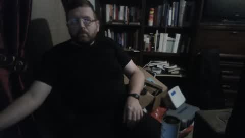 Snapshot of drunkeneagle chatting on 09/20/25, 10:05 drunkeneagle online show from 09/20/25, 10:05