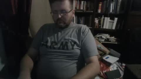 Snapshot of drunkeneagle chatting on 10/16/25, 08:48 drunkeneagle online show from 10/16/25, 08:48