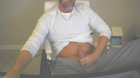 D Ship online show from 01/06/25, 03:40