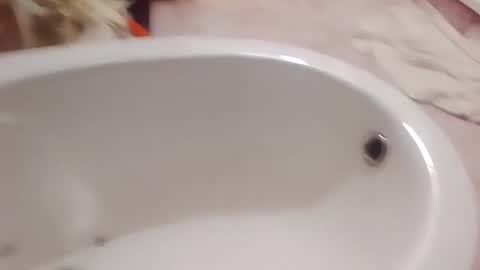 dthedog12 online show from 01/11/26, 09:42