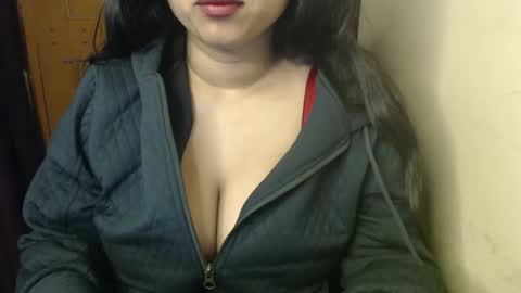 Dua online show from 02/13/26, 07:10