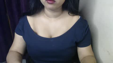 Dua online show from 02/23/26, 05:21