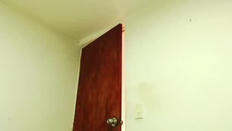 S.K..maorisa98 VIDEOS SEXHARD PPBOY 55TASTEPROTEIN online show from 04/01/26, 11:55