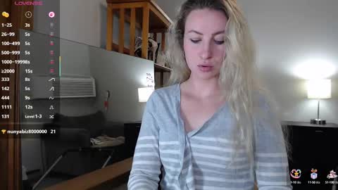 Snapshot of dualipa_unseen chatting on 09/28/25, 07:30 dualipa_unseen online show from 09/28/25, 07:30