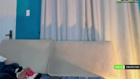 duamilktits online show from 05/13/26, 08:55