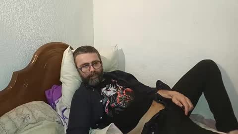 Snapshot of dubcenter chatting on 03/29/26, 02:22 dubcenter online show from 03/29/26, 02:22