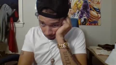 Snapshot of dubz07 chatting on 10/27/25, 06:56 dubz07 online show from 10/27/25, 06:56