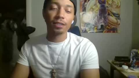 Snapshot of dubz07 chatting on 11/01/25, 10:01 dubz07 online show from 11/01/25, 10:01