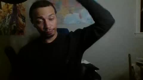 Snapshot of dubz07 chatting on 11/25/25, 07:19 dubz07 online show from 11/25/25, 07:19