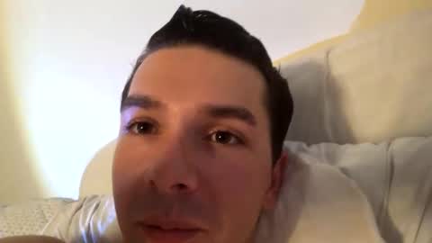 Snapshot of ducebabydee chatting on 09/19/25, 03:52 ducebabydee online show from 09/19/25, 03:52