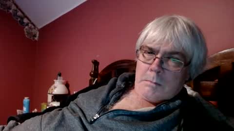 Doug online show from 12/31/24, 09:39