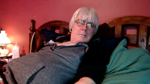 Doug online show from 01/01/25, 04:18