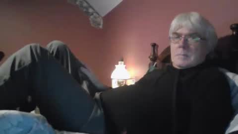 Doug online show from 10/13/25, 02:17