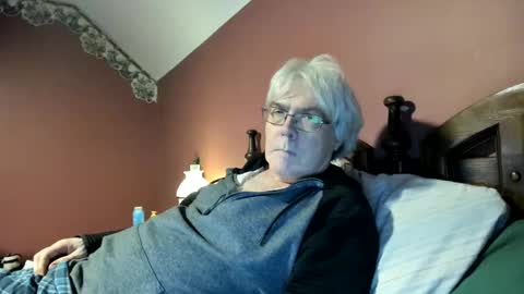 Doug online show from 11/03/25, 01:51