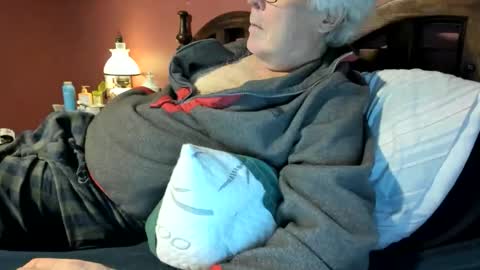 Doug online show from 11/16/25, 03:17