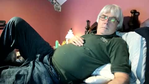 Snapshot of dug38 chatting on 05/30/26, 12:24 Doug online show from 05/30/26, 12:24