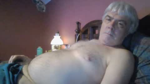 Snapshot of dug38 chatting on 07/15/26, 04:01 Doug online show from 07/15/26, 04:01