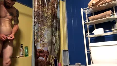 Snapshot of dugawuga chatting on 10/08/25, 06:00 dugawuga online show from 10/08/25, 06:00