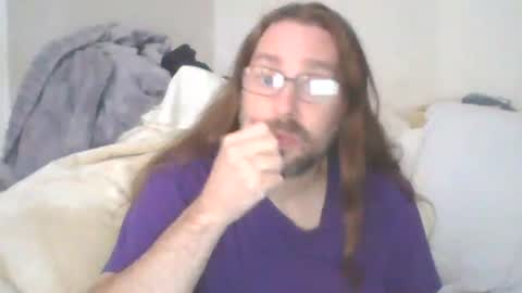 Snapshot of dukenucum73 chatting on 10/13/25, 06:19 chris online show from 10/13/25, 06:19