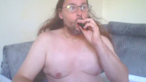 Snapshot of dukenucum73 chatting on 07/14/26, 05:51 chris online show from 07/14/26, 05:51