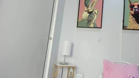 dulce__fiore07 online show from 04/17/26, 12:19