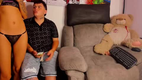 dulce_and_lion online show from 10/21/25, 05:08