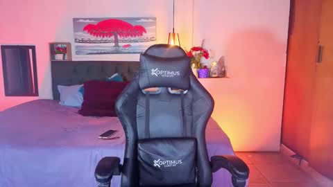 DULCE online show from 03/16/26, 07:40