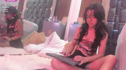 Snapshot of dulce_glamor_ chatting on 06/07/26, 12:20 Dulce online show from 06/07/26, 12:20
