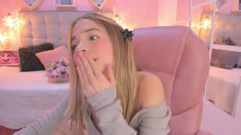 Dulce  online show from 04/13/26, 08:03