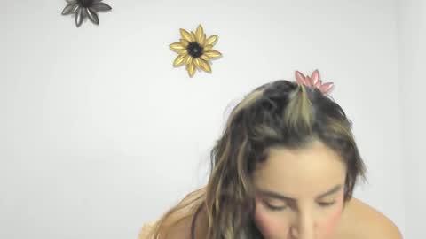 Snapshot of dulce_roberts_ chatting on 12/06/24, 03:22 Dulce  online show from 12/06/24, 03:22