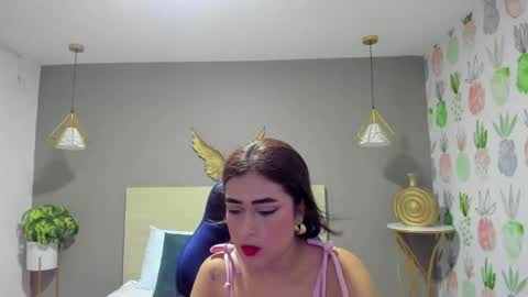 Snapshot of dulce_victoriaa_ chatting on 02/13/25, 11:50 V I C T O R I A online show from 02/13/25, 11:50