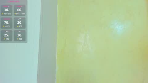 Snapshot of dulcehills_ chatting on 01/11/25, 09:57 online show from 01/11/25, 09:57