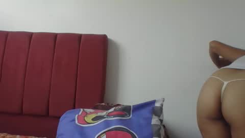 Snapshot of dulcekatty18 chatting on 09/21/25, 01:13 dulcekatty18 online show from 09/21/25, 01:13