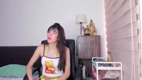 dulcepowl_lm online show from 04/18/26, 03:38