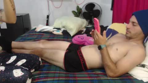 shany y alan online show from 03/17/26, 01:43