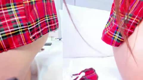 Snapshot of dulcevela chatting on 10/16/25, 11:17 dulcevela online show from 10/16/25, 11:17